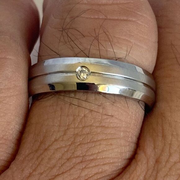 Men's Stainless Steel Ring Band Matte Stripes Single Stone size 10 - Picture 3 of 4